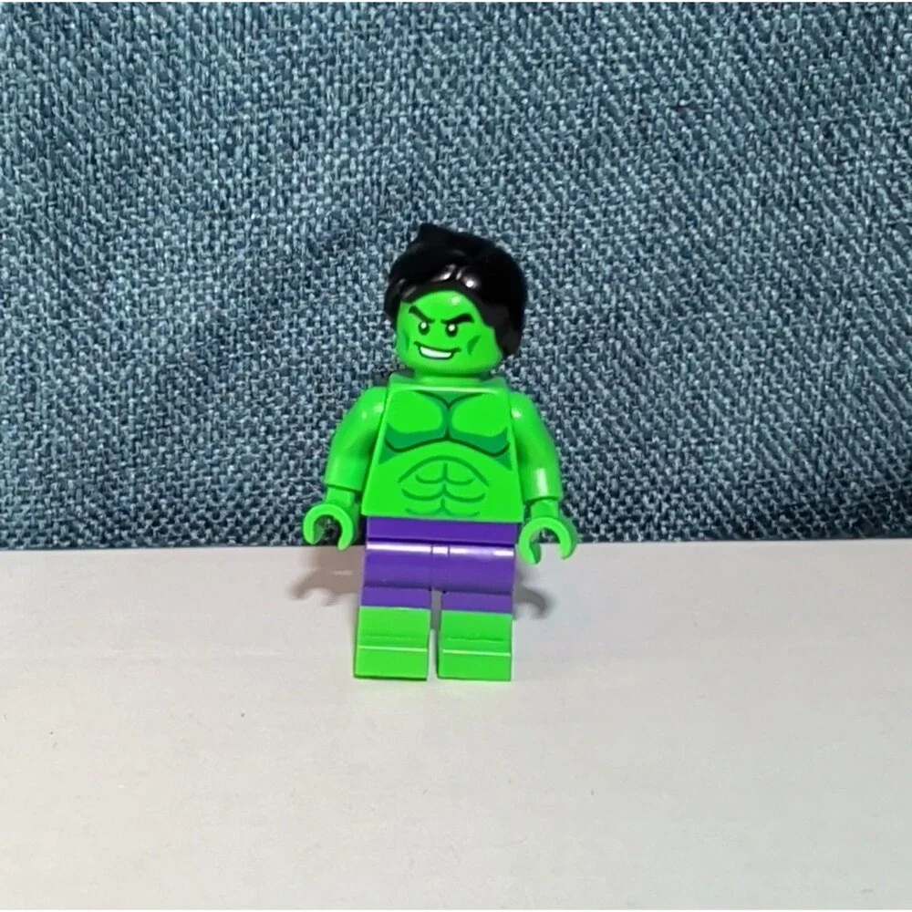 LEGO Hulk Minifigure sh711 Spidey Amazing Friends Marvel Purple Pants Loose